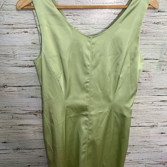 Weekend max Mara green silk dress size 8 - Picture 5 of 11